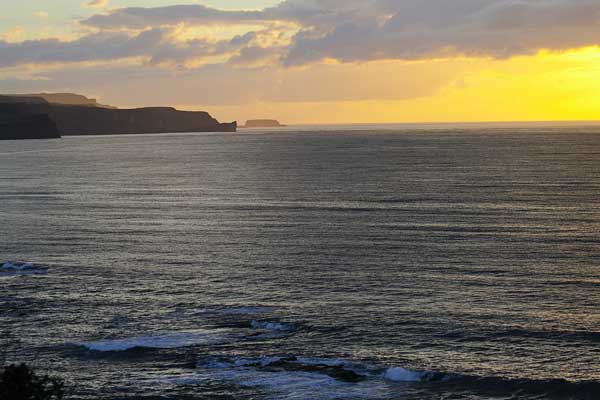 Click to stop on this photo