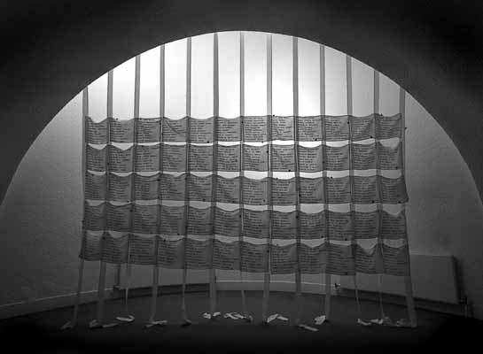 Click to stop on this photo